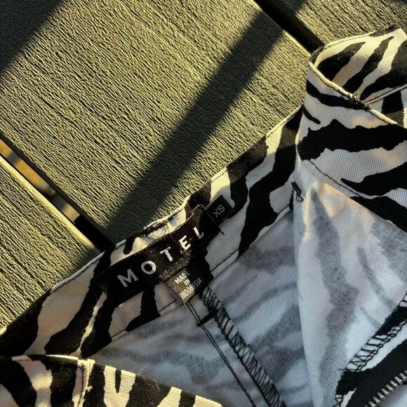 Motel Women's Zebra Jeans - Picture 2 of 3